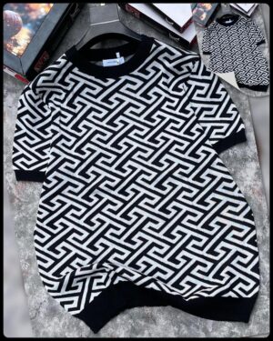 HIGH QUALITY MARKERS ROUND NECK