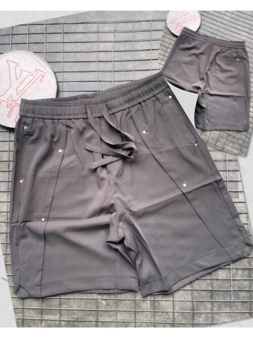 HIGH QUALITY  SHORT JEANS