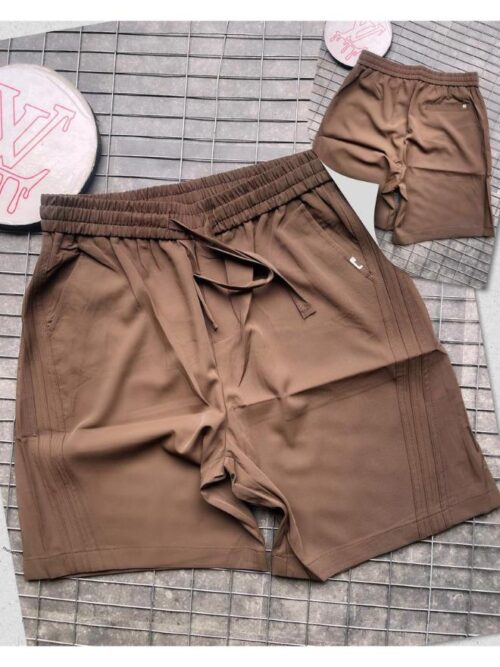 HIGH QUALITY  SHORT JEANS